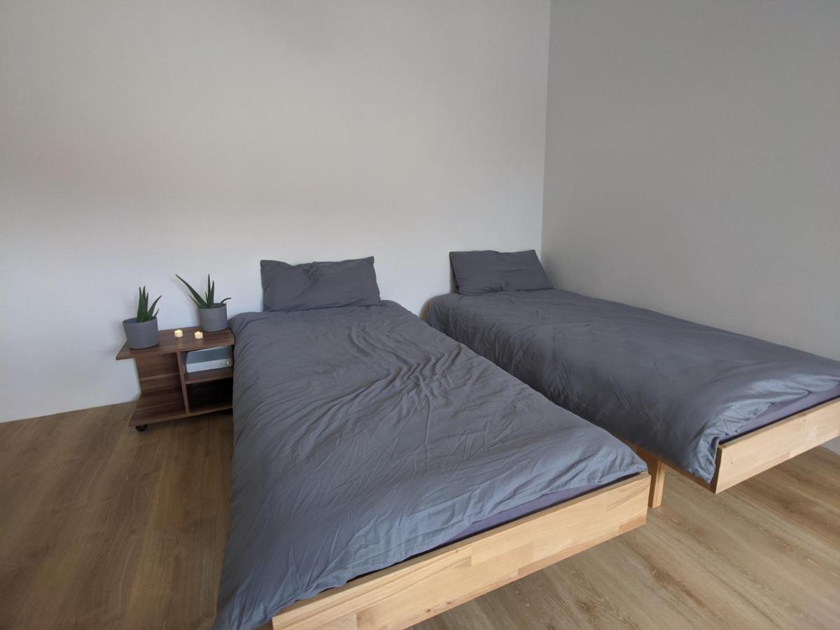 Ideales Messe Appartment 15Min Fahrtweg Kirchheim unter Teck Zewnętrze zdjęcie